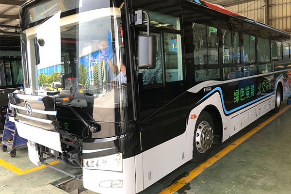 制動(dòng)系統(tǒng)是有哪些部分組成？